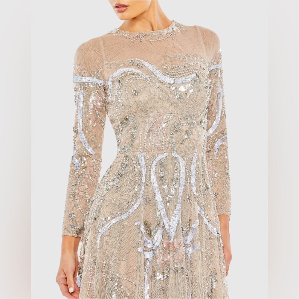 MAC DUGGAL
Long Sleeve Embellished Illusion Evening Gown 5217 Nude silver prom
